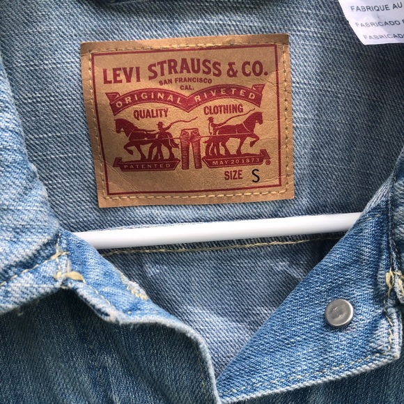 WKND SALE! NWOT Levi’s Denim Jacket - Picture 3 of 3